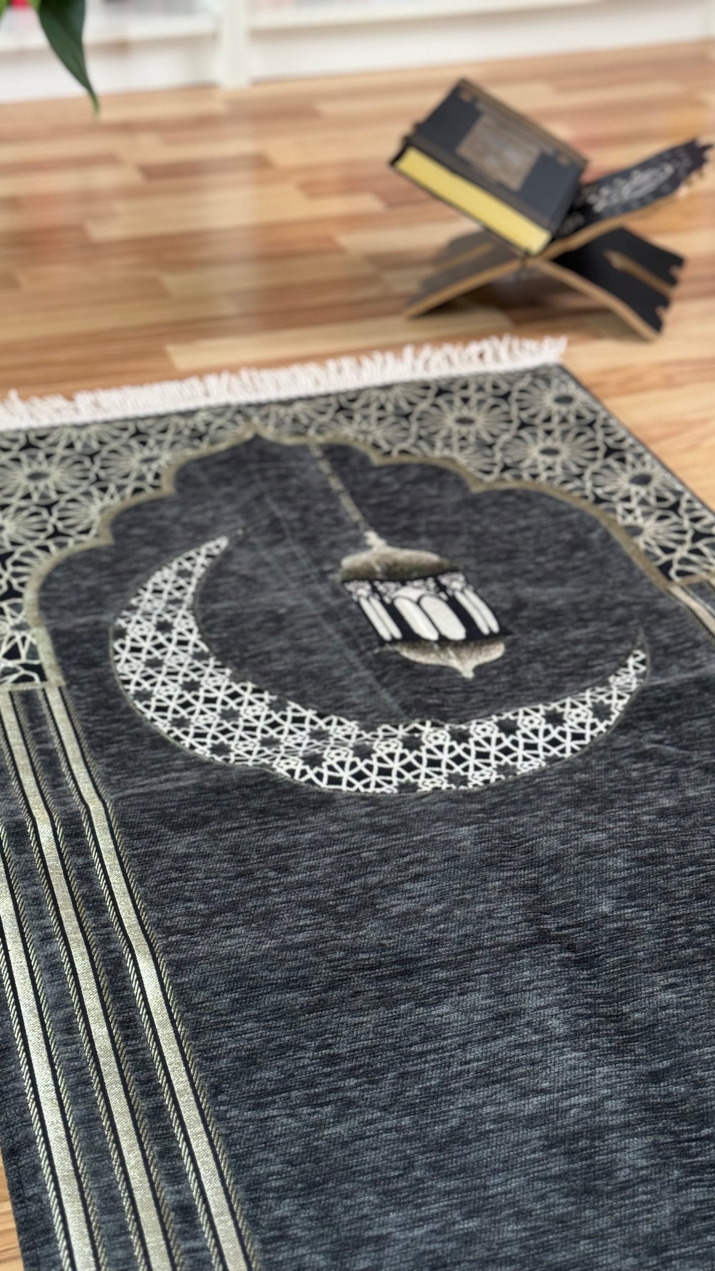 Premium Gebetsteppich/Sajadah - RAMADAN